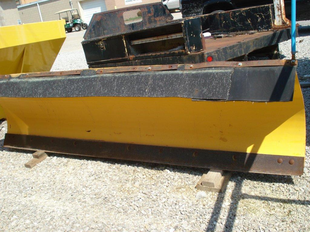 Meyer Snow Plow w/ Mount Meyer Truck